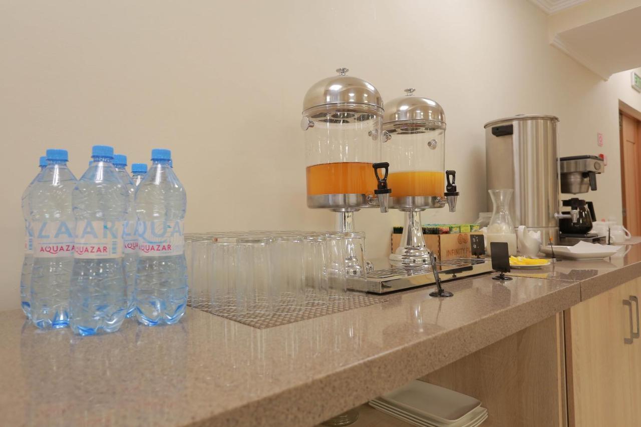 Infinity Plaza Block 1 Hotel Atiraw Buitenkant foto
