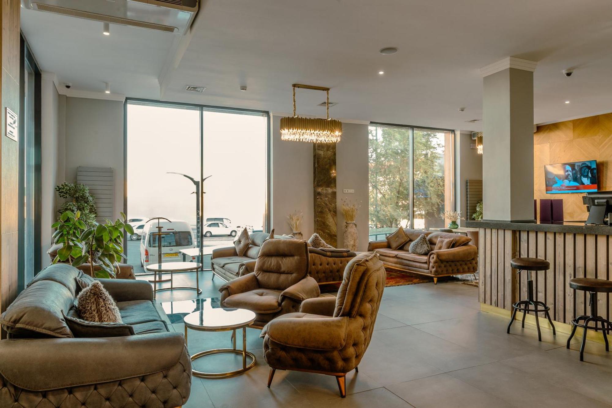 Infinity Plaza Block 1 Hotel Atiraw Buitenkant foto