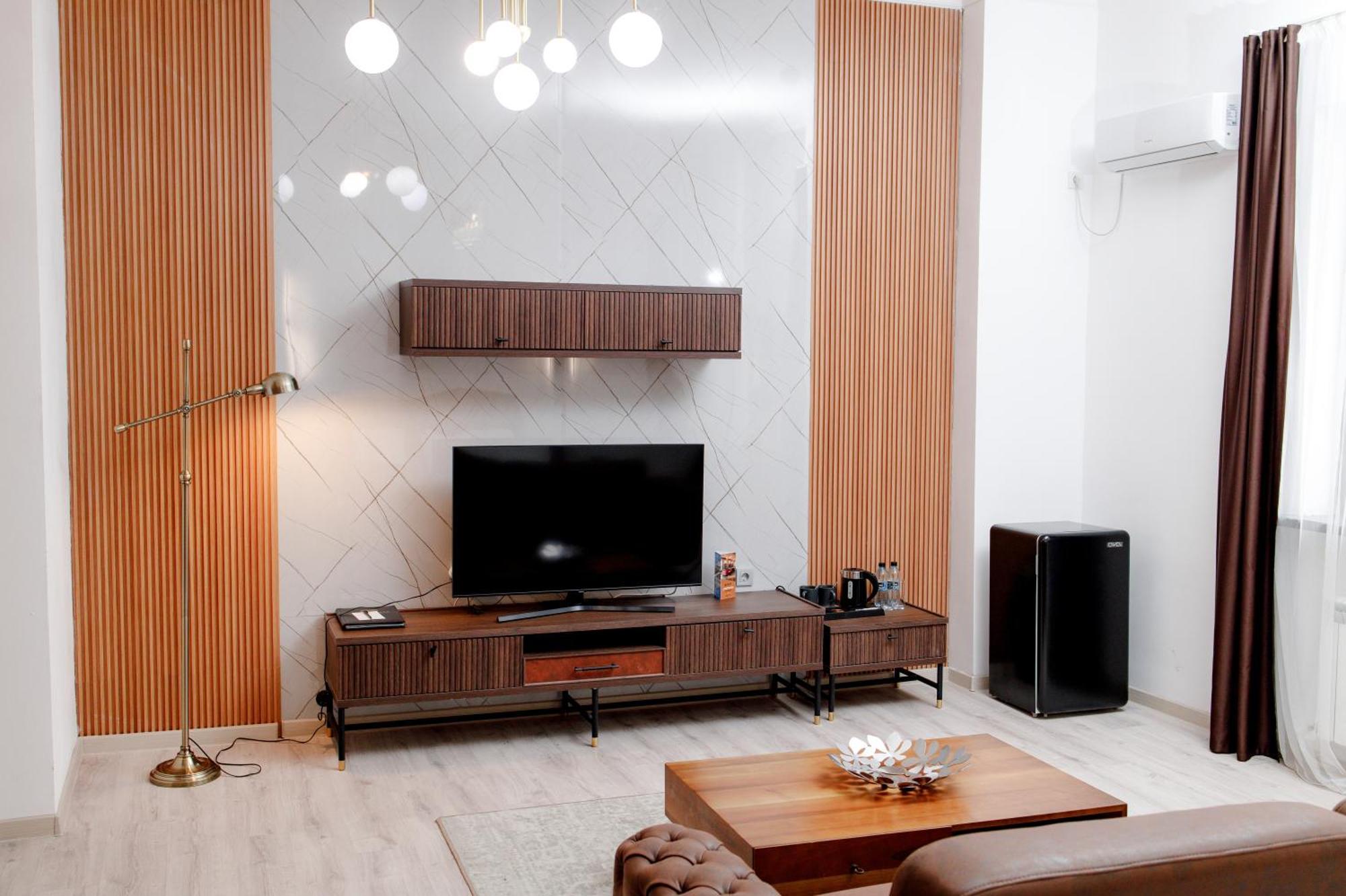 Infinity Plaza Block 1 Hotel Atiraw Buitenkant foto