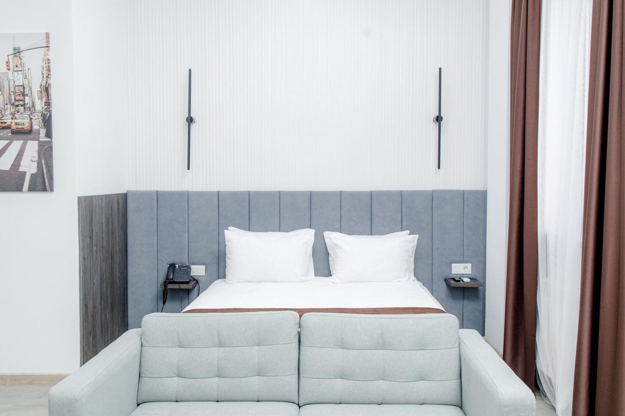 Infinity Plaza Block 1 Hotel Atiraw Buitenkant foto